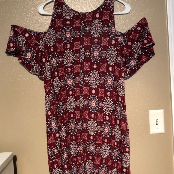 Dress - Picture 2 of 3